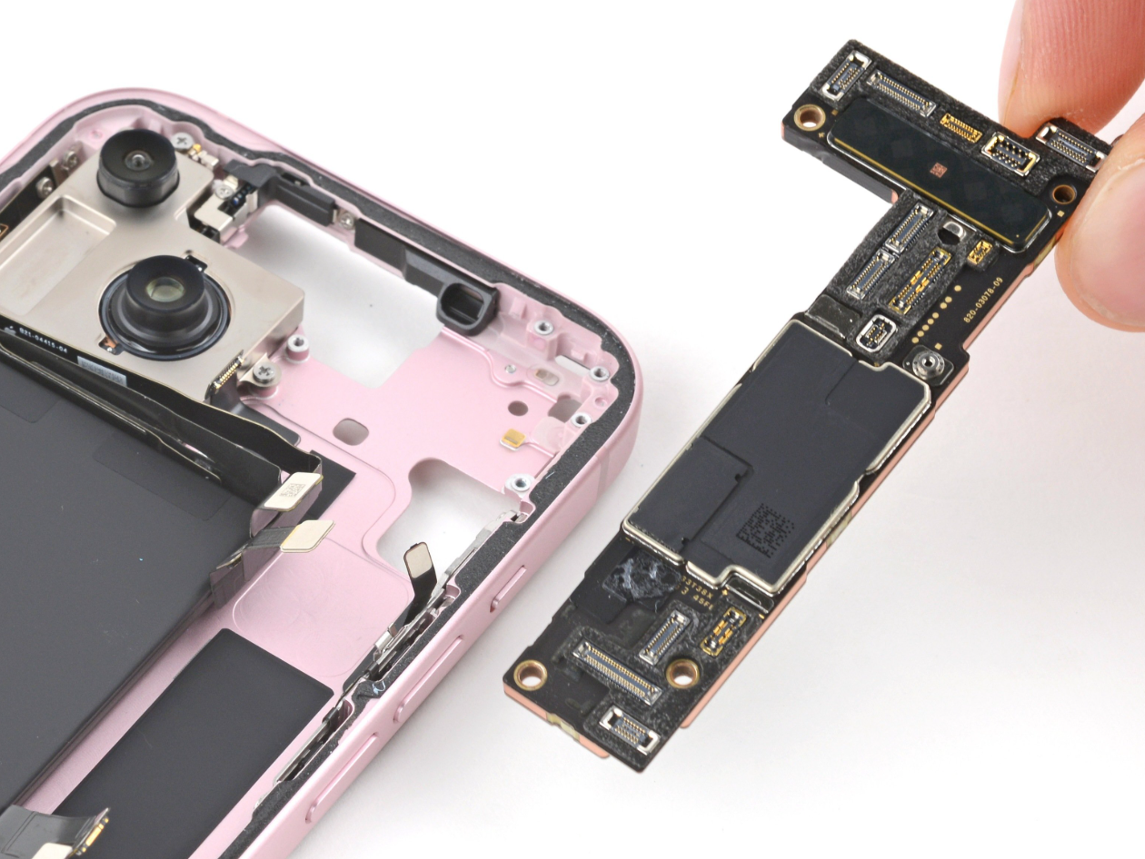 Apple iPhone Logic Board Repair